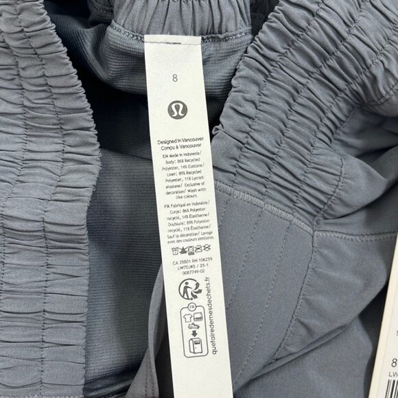 Lululemon NWT Hotty Hot High-Rise Lined Short 4" Solar Grey - Picture 7 of 8